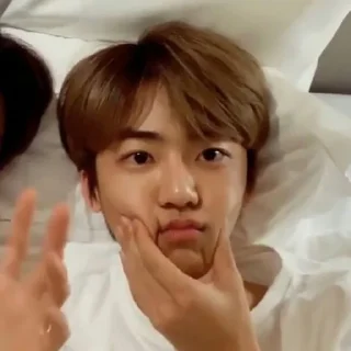 🍏 emoji clrt ⌇ @roleplayersticker Telegram sticker 13 of 18