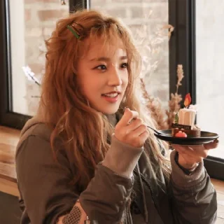 🍼 emoji 뿌잉 뿌잉~ @STAREUBOM Telegram sticker 19 of 87