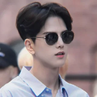 🛹 emoji 『Younghoon』`s. @KOCOKNDASE Telegram sticker 5 of 46