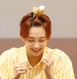 😄 emoji Jeonghan Telegram sticker 17 of 20