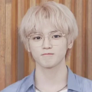 🦅 emoji taeyong Telegram sticker 10 of 25