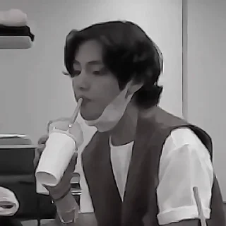 ⚡️ emoji ☆ tae.bnw — @jeonvo.cøm Telegram sticker 6 of 40