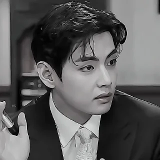 Sticker from ☆ tae.bnw — @jeonvo.cøm