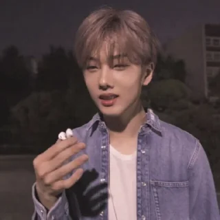 Sticker from (っ◔◡◔)っ ♥ dek jisung ♥ | @ELEGANCIES