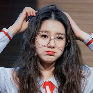 🔏 emoji Jeon Heejin · @liachy Telegram sticker 11 of 42