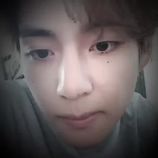 Sticker from TAEHYUNG BY : [ @tuanambar ]