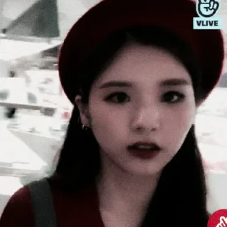 Sticker from nayya as jeon heejin - @y0urnayya