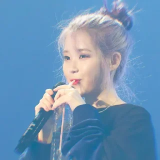 Sticker from ᎒ Lee jieun !─🌷 ࿆┇@SWOFTGIRL