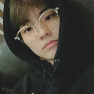 Sticker from @stickertheboyz