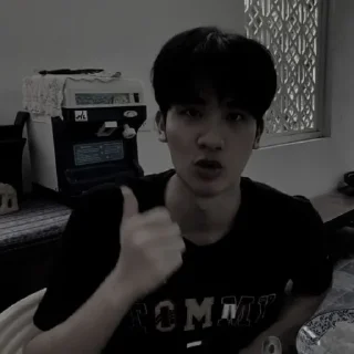 🎧 emoji Tay Tawan ; @thaienthuhelp Telegram sticker 16 of 29