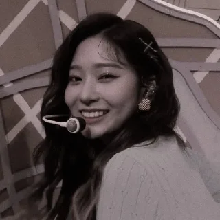 🥨 emoji MINJU ✾▹┼╌ׄ @PARTNERMU Telegram sticker 9 of 50