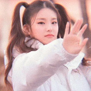 🍬 emoji hwang yeji | @O93INC Telegram sticker 5 of 50
