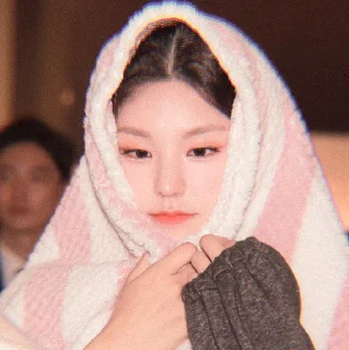 🍬 emoji hwang yeji | @O93INC Telegram sticker 7 of 50