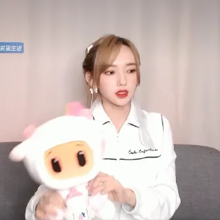 🥎 emoji 🍎 •° cheng xiao @stikerchengxiao Telegram sticker 9 of 32