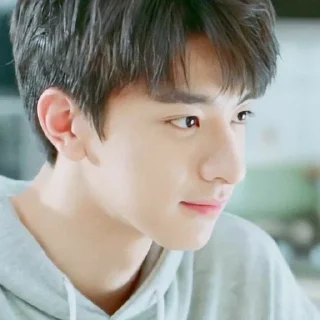 ☺️ emoji Lin Yi Telegram sticker 9 of 40