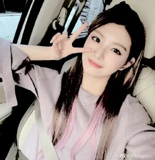 🐰 emoji Wang Yiren by @azahiesst Telegram sticker 4 of 10