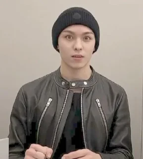 😟 emoji vernon “vernon-ing” Telegram sticker 12 of 71
