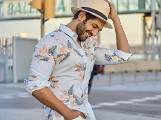 🎭 emoji Kartik Aryan @actor_sticker Telegram sticker 6 of 50