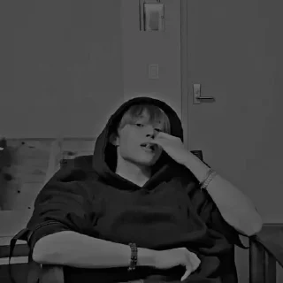 ⛓ emoji Sunwoo dark Telegram sticker 6 of 20