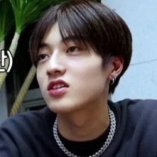 📼 emoji hak milik lira , by @stickerdirkje Telegram sticker 9 of 50