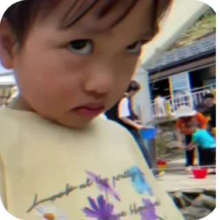 Sticker from Lintang chan @Ntaaannsss
