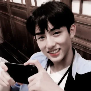 Sticker from +:‧₊ winwin @stickernct