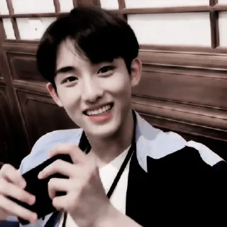 Sticker from +:‧₊ winwin @stickernct