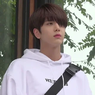 🥐 emoji Kim Younghoon by @TheBoyzSticker Telegram sticker 6 of 70