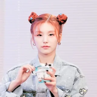 🧃 emoji `𝐘eji • @werebeautiful Telegram sticker 4 of 28