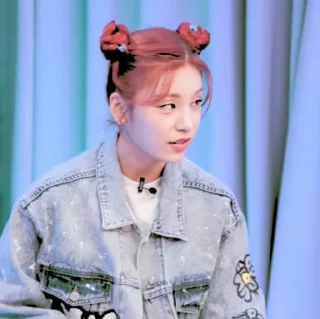 🧃 emoji `𝐘eji • @werebeautiful Telegram sticker 16 of 28
