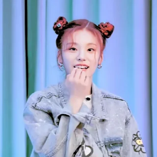 🧃 emoji `𝐘eji • @werebeautiful Telegram sticker 21 of 28