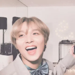 Sticker from haechan @nctdreamstiker