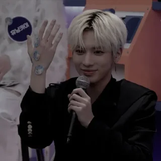 🐿 emoji 𖠵 𝐓aehyun 〣 @stickernct ﾞ Telegram sticker 5 of 90