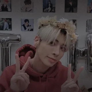 🐿 emoji 𖠵 𝐓aehyun 〣 @stickernct ﾞ Telegram sticker 15 of 90