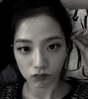 🖤 emoji Jisoo dark @aesthaticgirll Telegram sticker 14 of 25