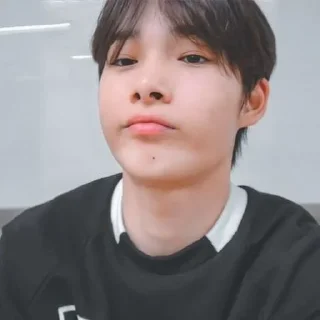 ▫️ emoji NI-KI ENHYPEN — @kingsigh Telegram sticker 6 of 36