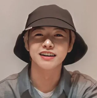 🧲 emoji Renjun @renisshelp Telegram sticker 22 of 38