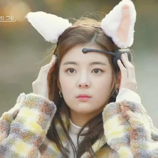 💗 emoji Choi jisu Telegram sticker 10 of 17