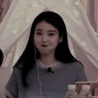 🌹 emoji IU dark ㅡ @ncesthetic Telegram sticker 9 of 25