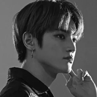 💣 emoji taeyong dark @nayzhvnya Telegram sticker 20 of 50