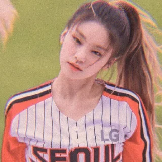 🍬 emoji hwang yeji | @O93INC Telegram sticker 21 of 50
