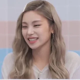 Sticker from yeji @mldyrelnie