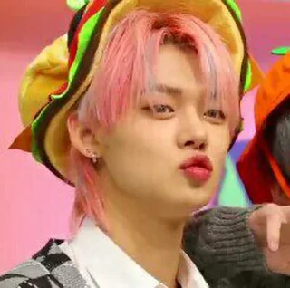 🍁 emoji pinkjjun - @gabutku Telegram sticker 10 of 49