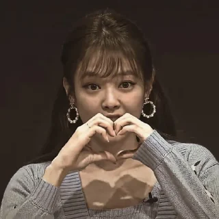 Sticker from 𖥻 Jennie @caramelllax