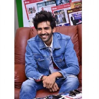 🎭 emoji Kartik Aryan @actor_sticker Telegram sticker 20 of 50