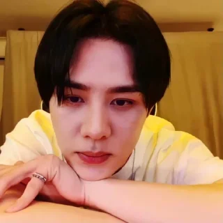 🦅 emoji Qian Kun by @stickernct Telegram sticker 15 of 30