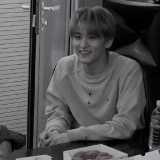 Sticker from ⋆ @kyojuries :: marklee