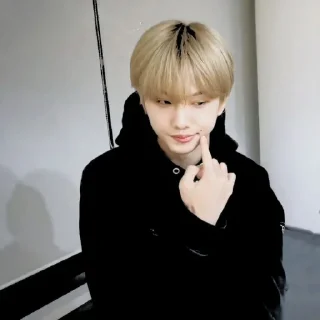 Sticker from 𝐉 Jisung – @stickernct
