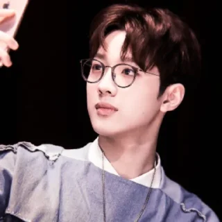 Sticker from @ZCKYX AS GUANLIN
