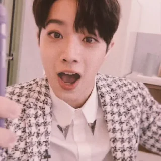 🕸 emoji @ZCKYX AS GUANLIN Telegram sticker 12 of 120